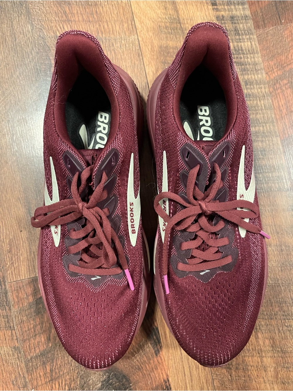 Brooks Ghost Women's Maroon Running Shoes - Lightweight Support